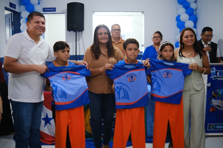 escola2.jpeg escola2.jpeg